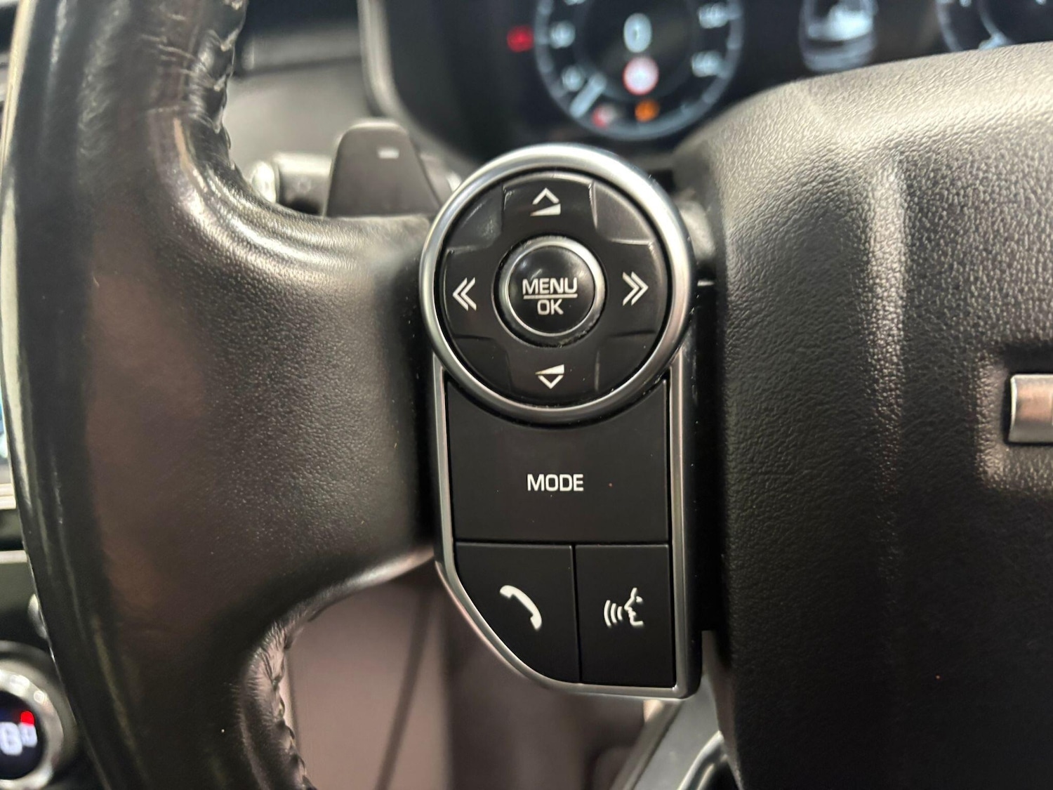 Used Land Rover Discovery 2018 for sale - 77793561: Photo 11