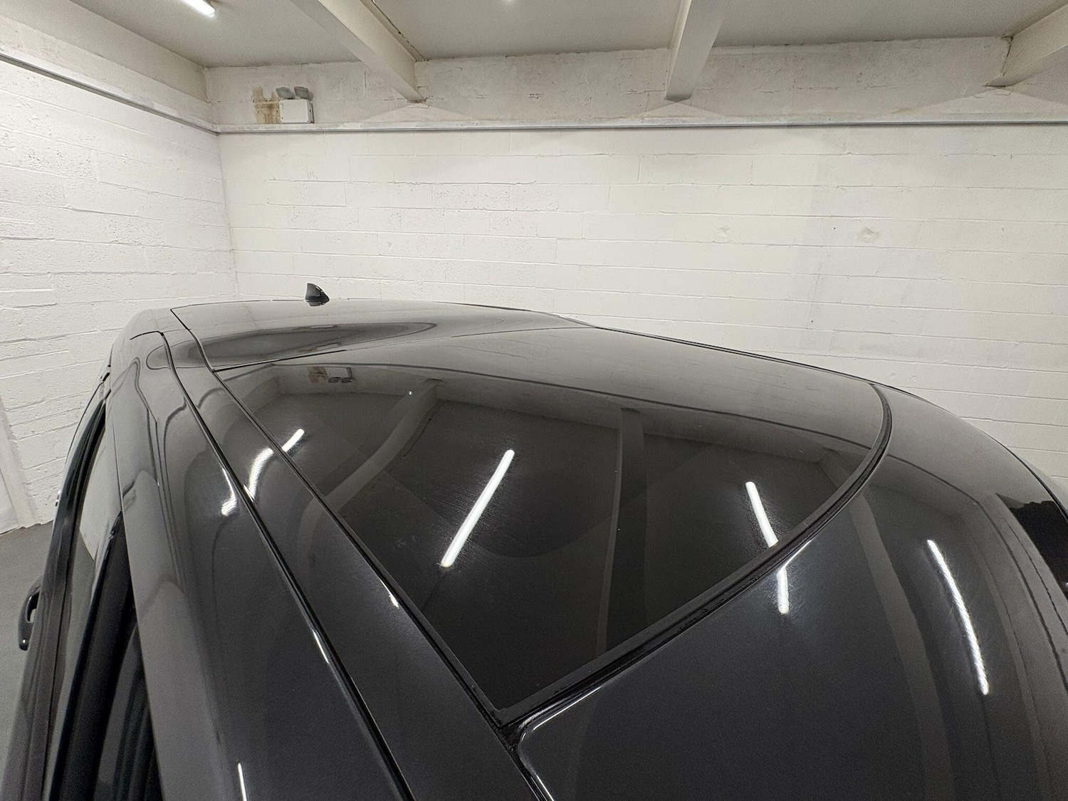 Used Land Rover Discovery 2018 for sale - 77793561: Photo 25