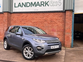 Land Rover Discovery Sport feature image