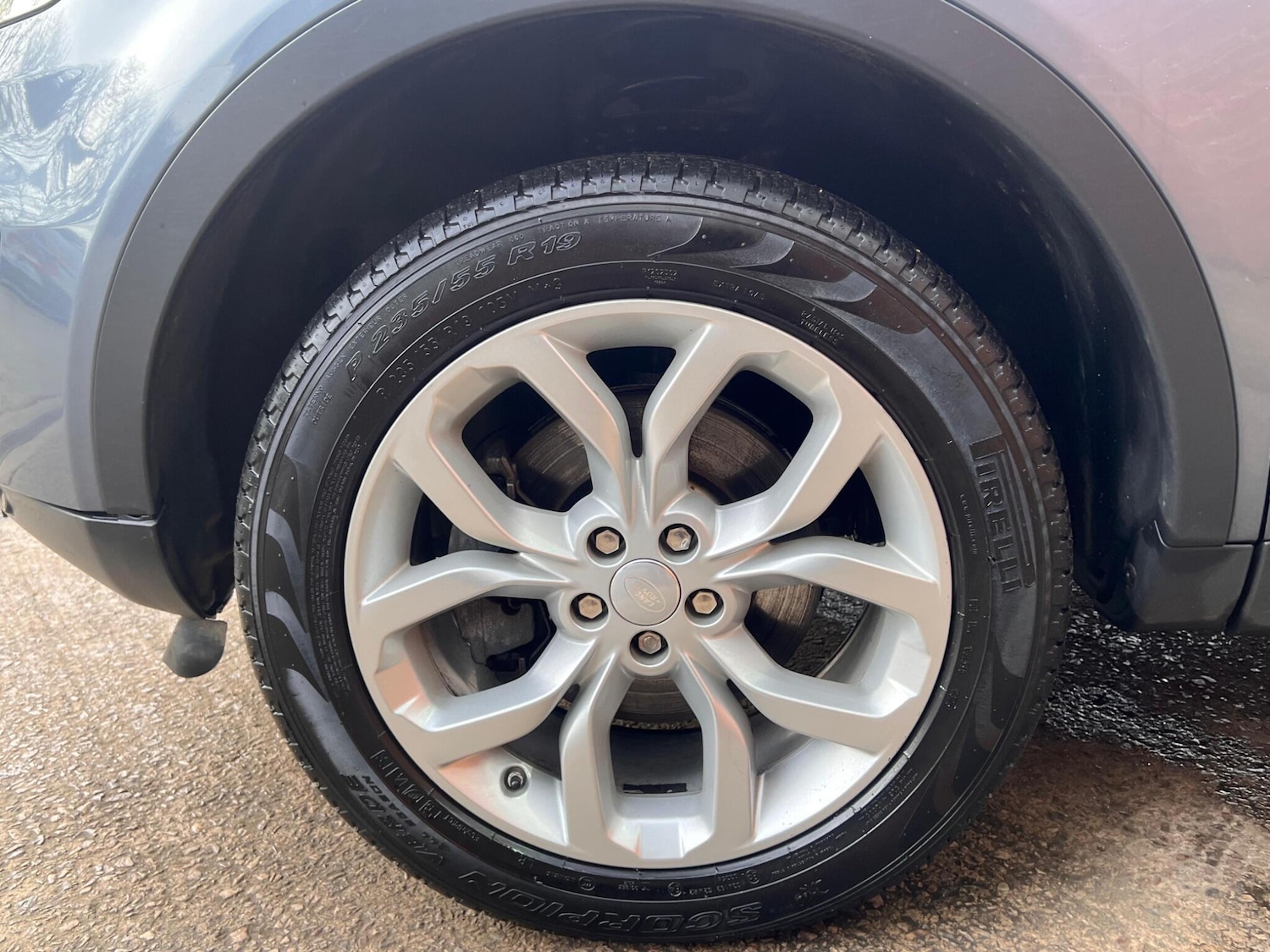 Used Land Rover Discovery Sport 2018 for sale - 77108747: Photo 32