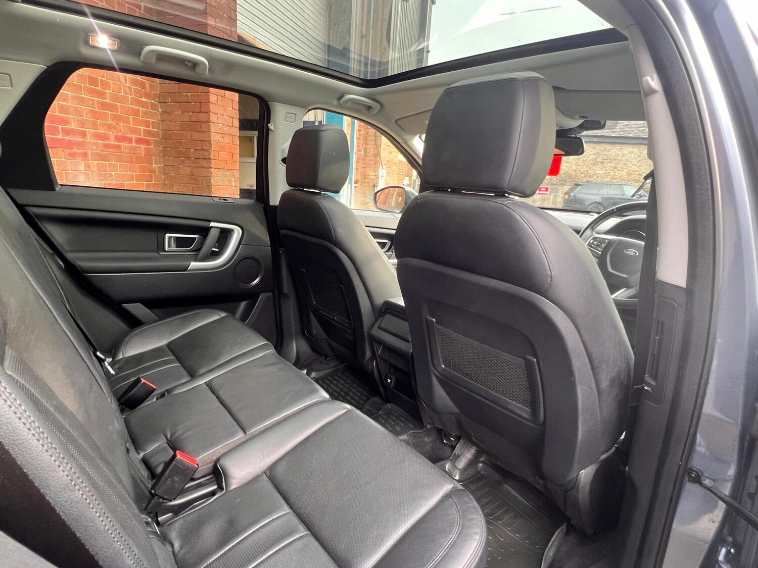 Used Land Rover Discovery Sport 2018 for sale - 77108747: Photo 33
