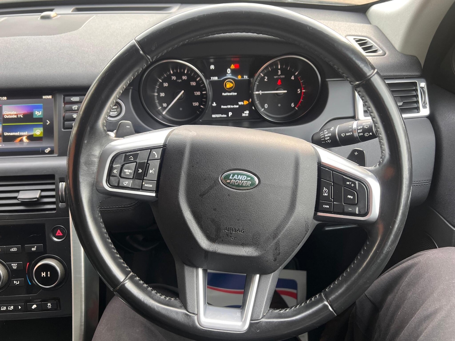 Used Land Rover Discovery Sport 2018 for sale - 77108747: Photo 36