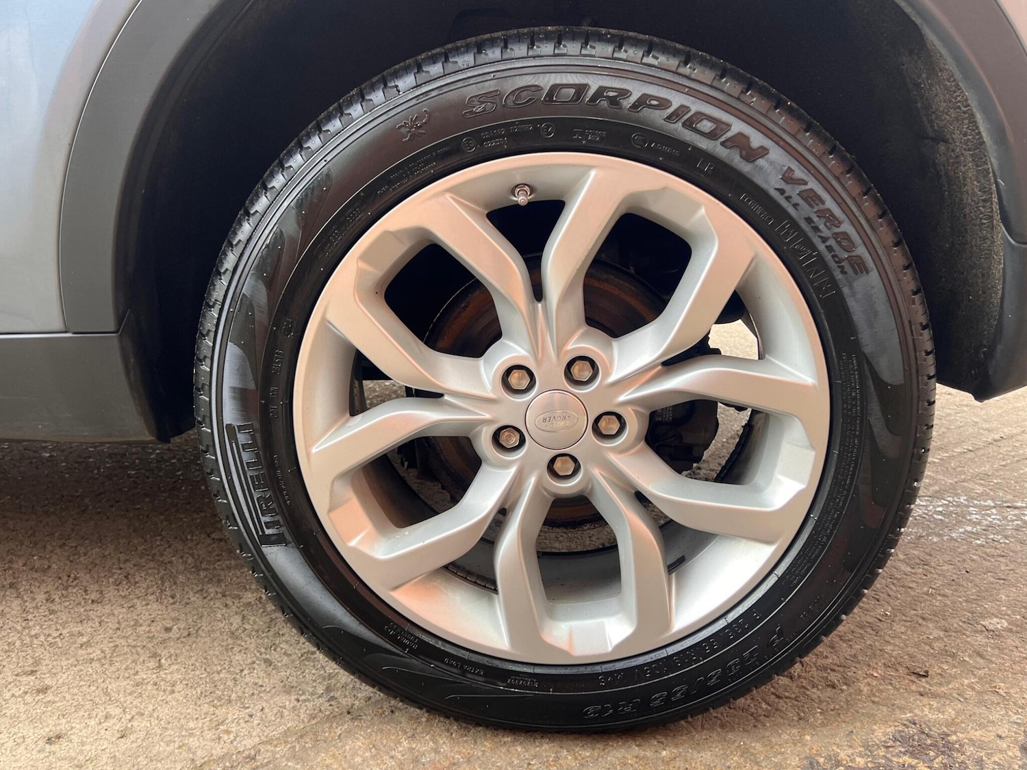 Used Land Rover Discovery Sport 2018 for sale - 77108747: Photo 40