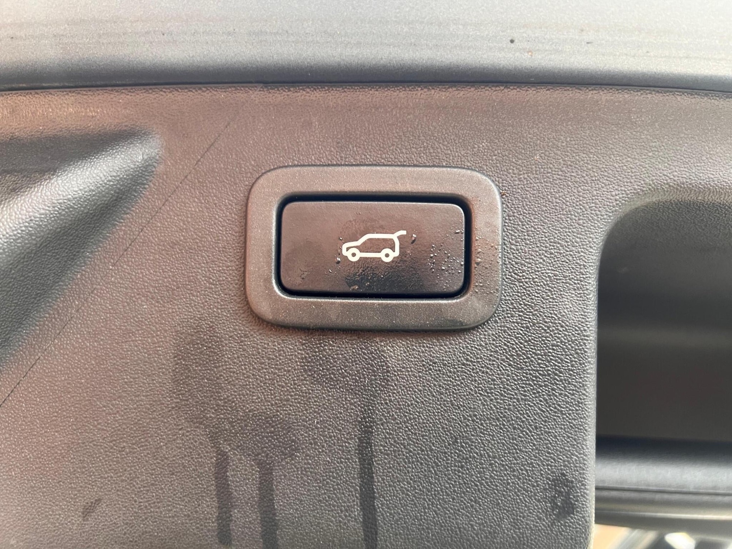 Used Land Rover Discovery Sport 2018 for sale - 77108747: Photo 6