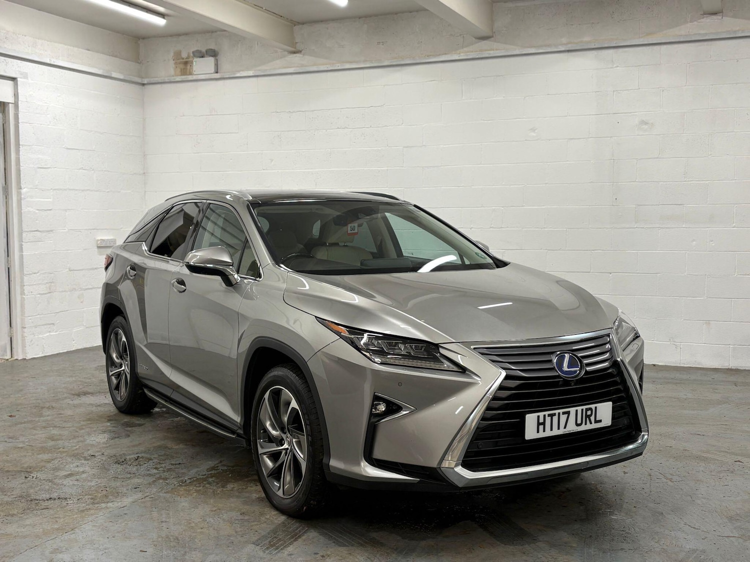 Used Lexus RX 2017 for sale - 76781520: Photo 1