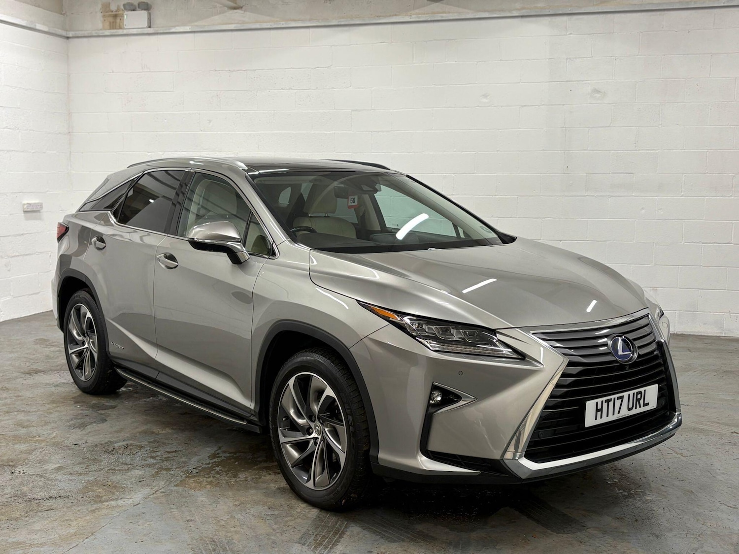 Used Lexus RX 2017 for sale - 76781520: Photo 32
