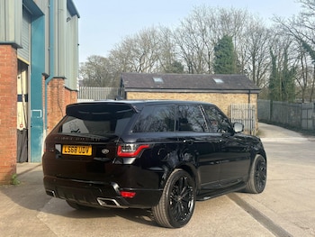 Used Land Rover Range Rover Sport 2018 for sale - 77970603: Photo