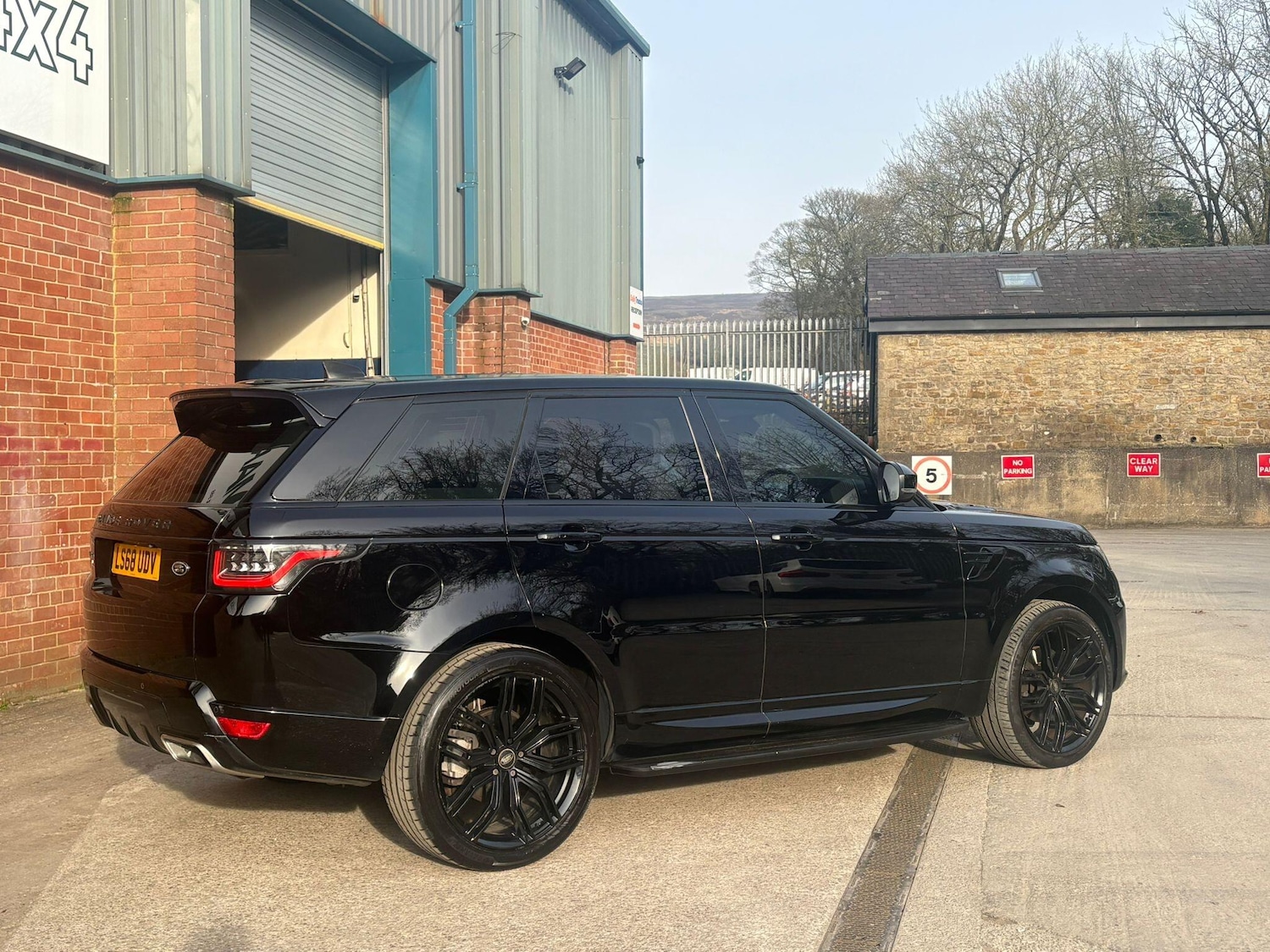 Used Land Rover Range Rover Sport 2018 for sale - 77970603: Photo 33