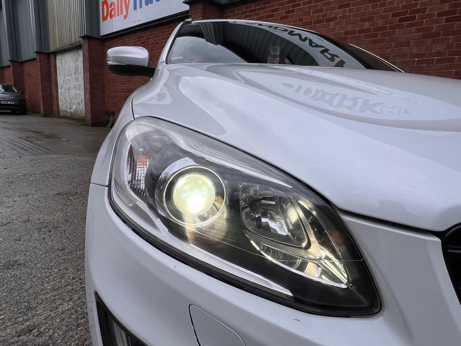 Used Volvo XC60 2016 for sale - 76498799: Photo 29