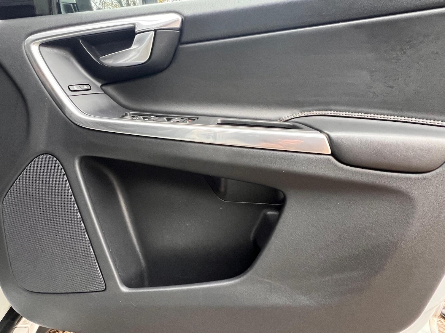 Used Volvo XC60 2016 for sale - 76498799: Photo 31