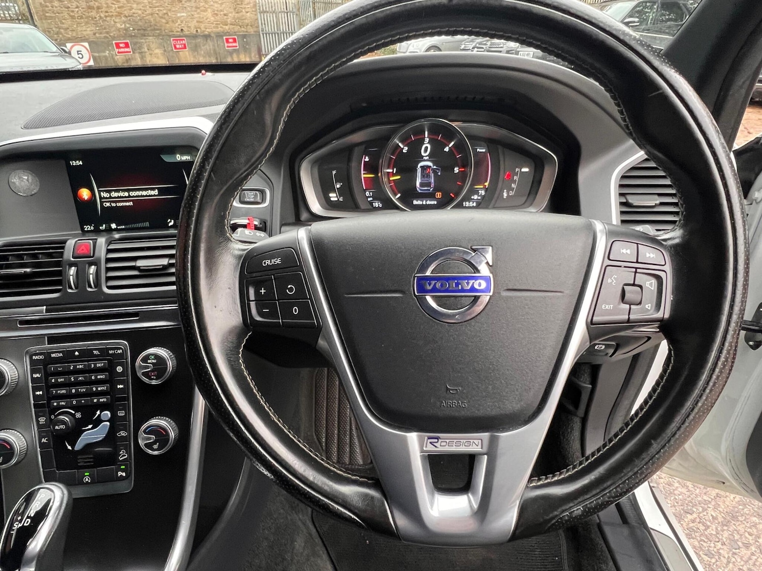 Used Volvo XC60 2016 for sale - 76498799: Photo 35