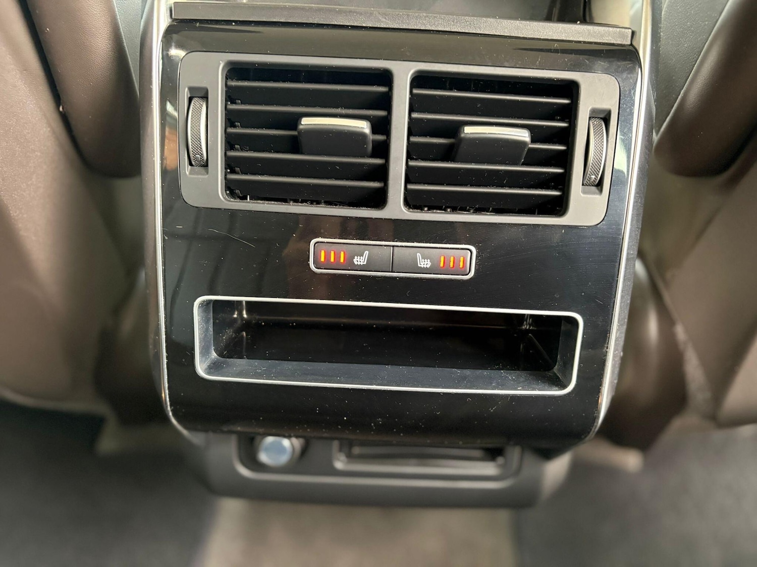 Vehicle 44