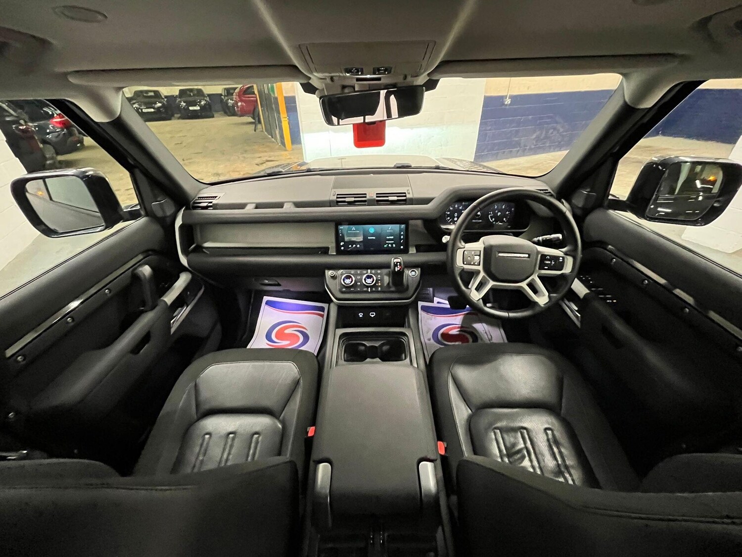 Used Land Rover Defender 110 for sale - 77783531: Photo 17