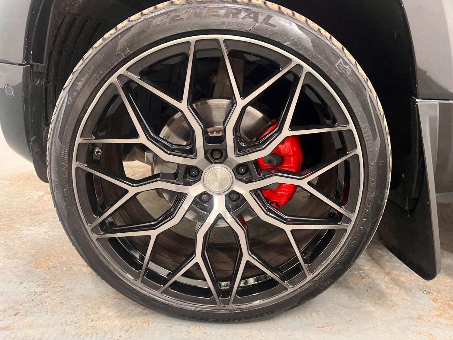 Used Land Rover Defender 110 for sale - 77783531: Photo 19