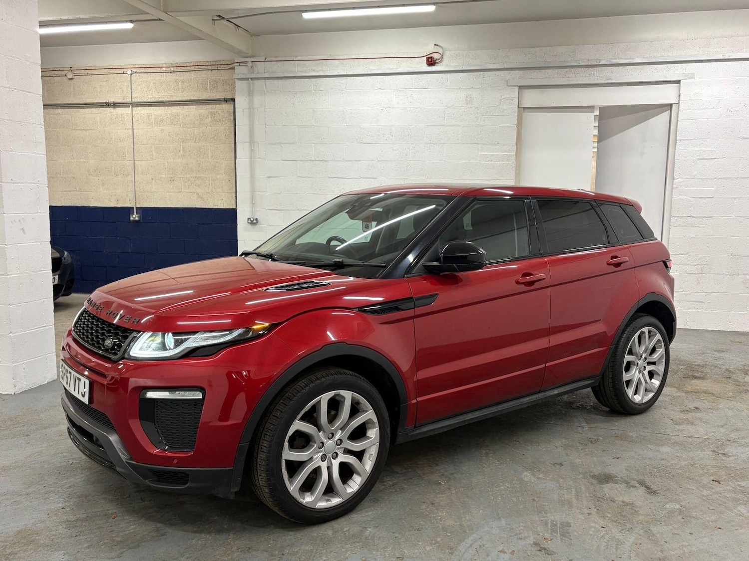 Used Land Rover Range Rover Evoque 2017 for sale - 77097352: Photo 3