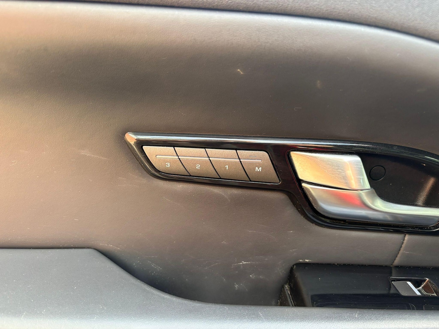 Used Land Rover Range Rover Evoque 2017 for sale - 77097352: Photo 30