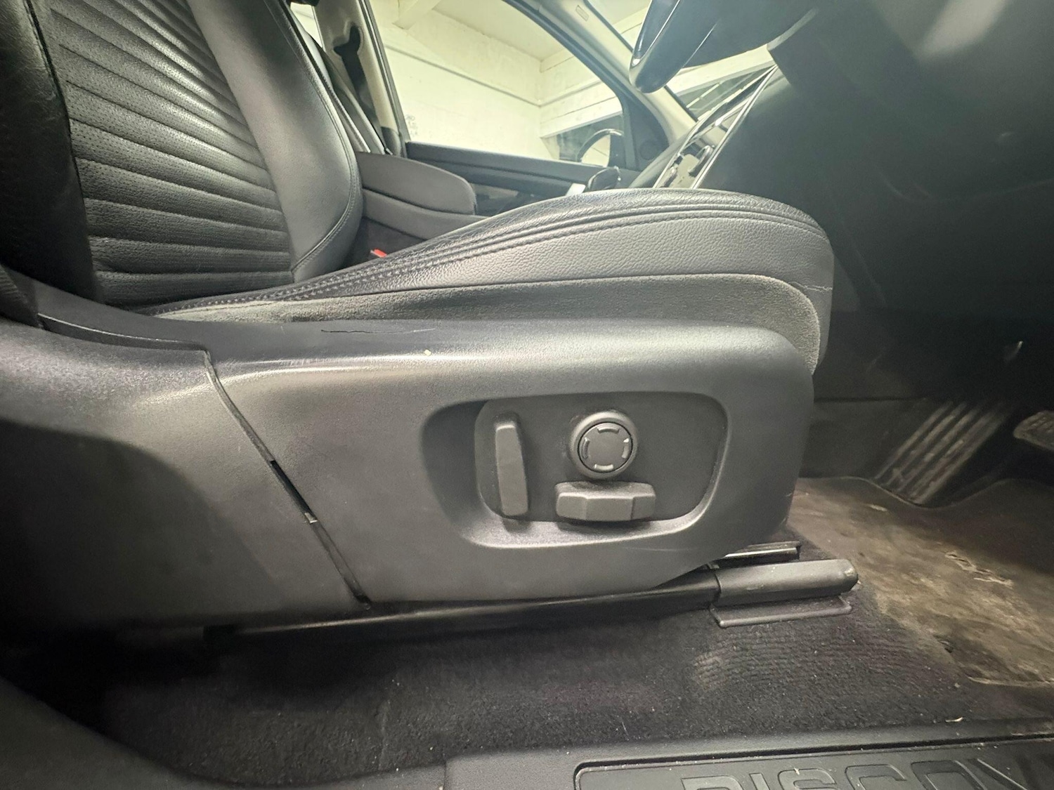 Used Land Rover Discovery Sport for sale - 77671979: Photo 22