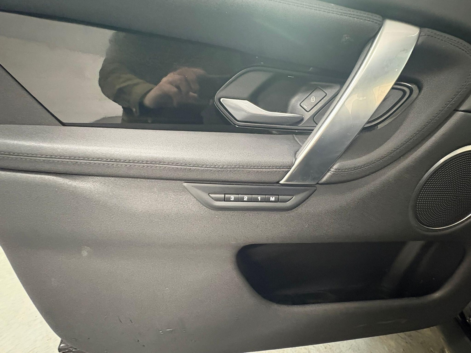 Used Land Rover Discovery Sport for sale - 77671979: Photo 26