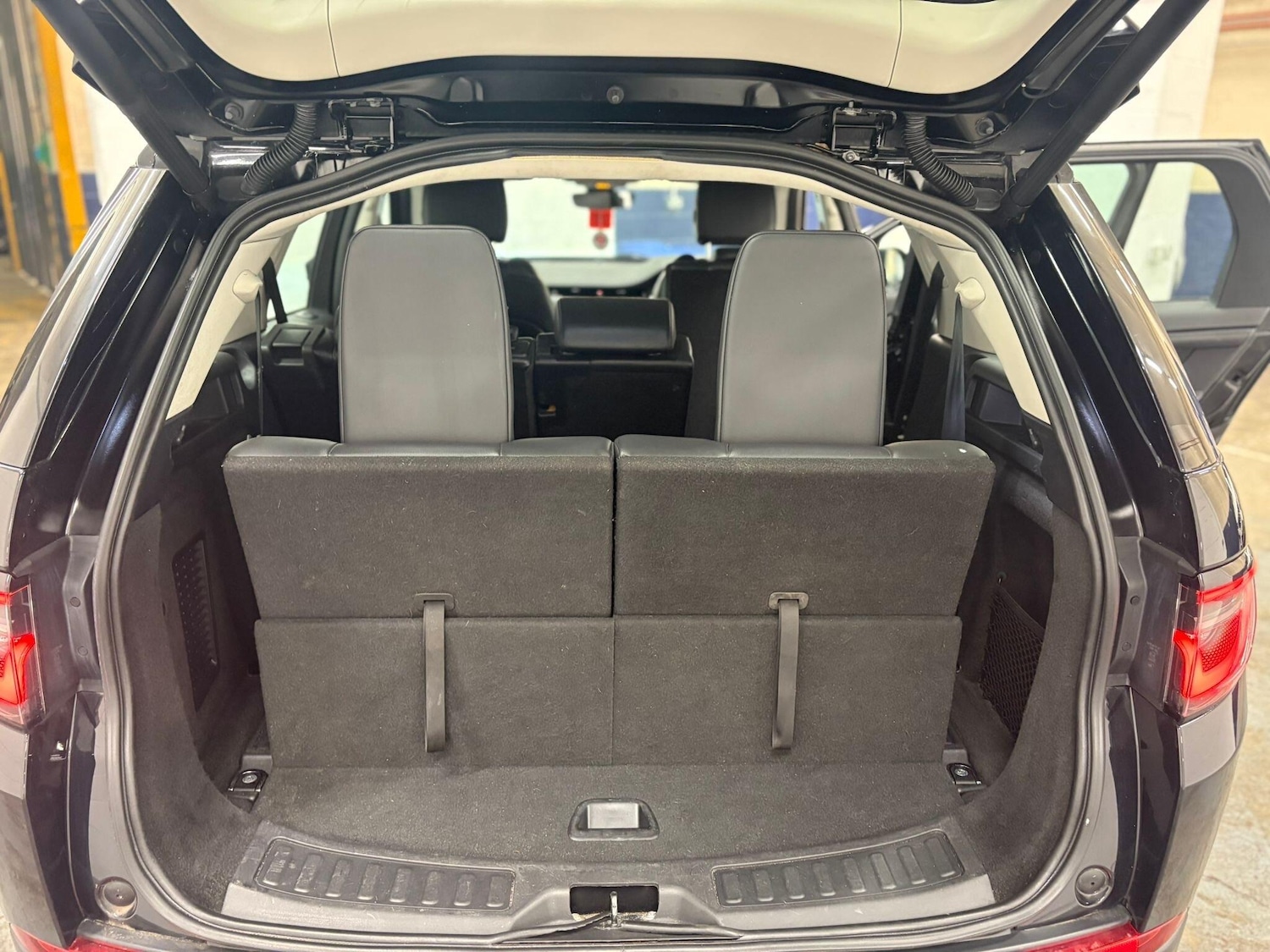 Used Land Rover Discovery Sport for sale - 77671979: Photo 40