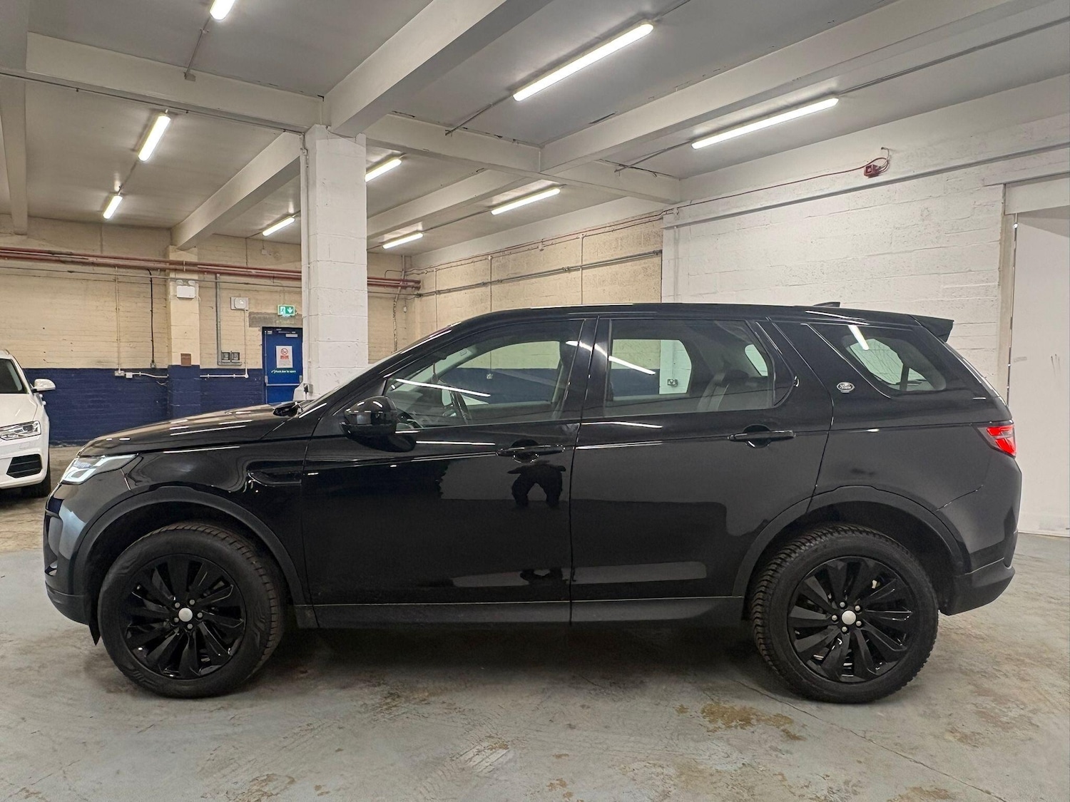 Used Land Rover Discovery Sport for sale - 77671979: Photo 7