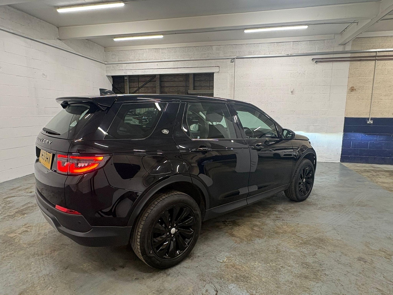 Used Land Rover Discovery Sport for sale - 77671979: Photo 9