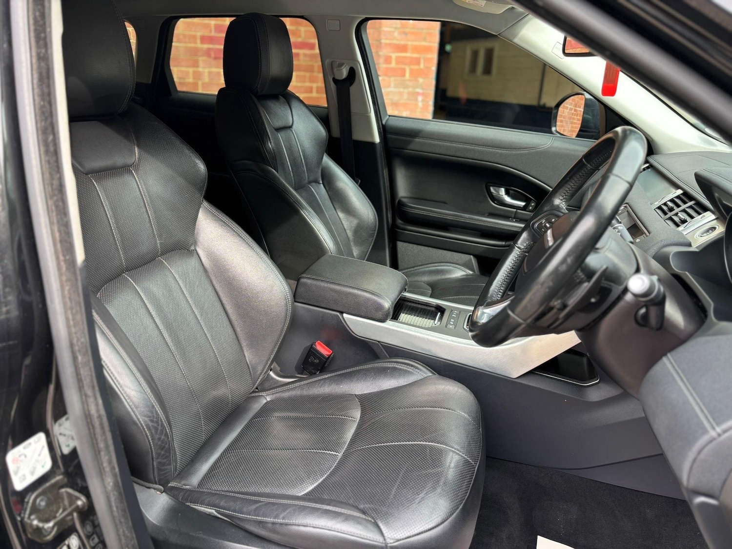 Used Land Rover Range Rover Evoque 2016 for sale - 76109645: Photo 4