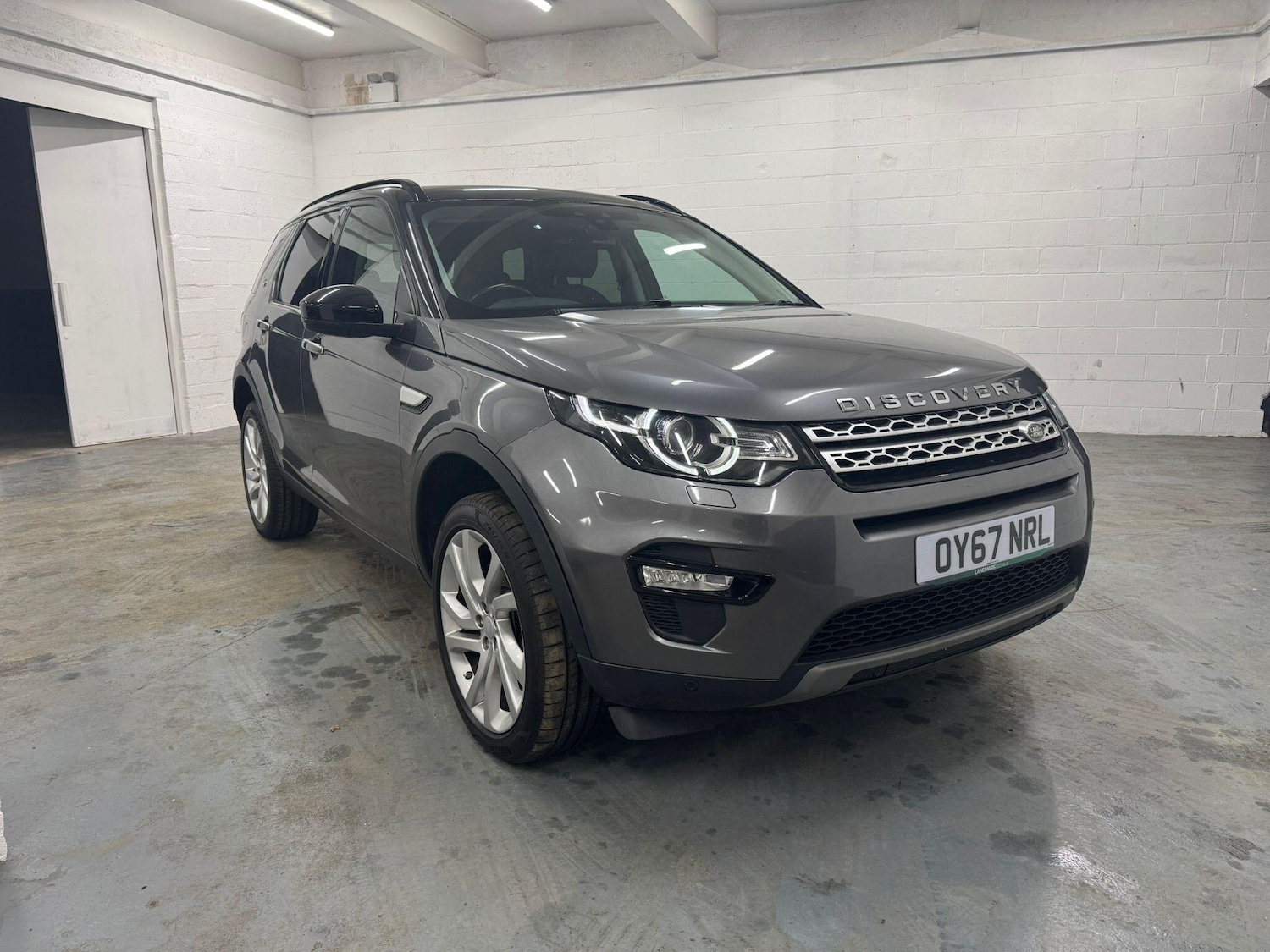 Used Land Rover Discovery Sport for sale - 77898477: Photo 1