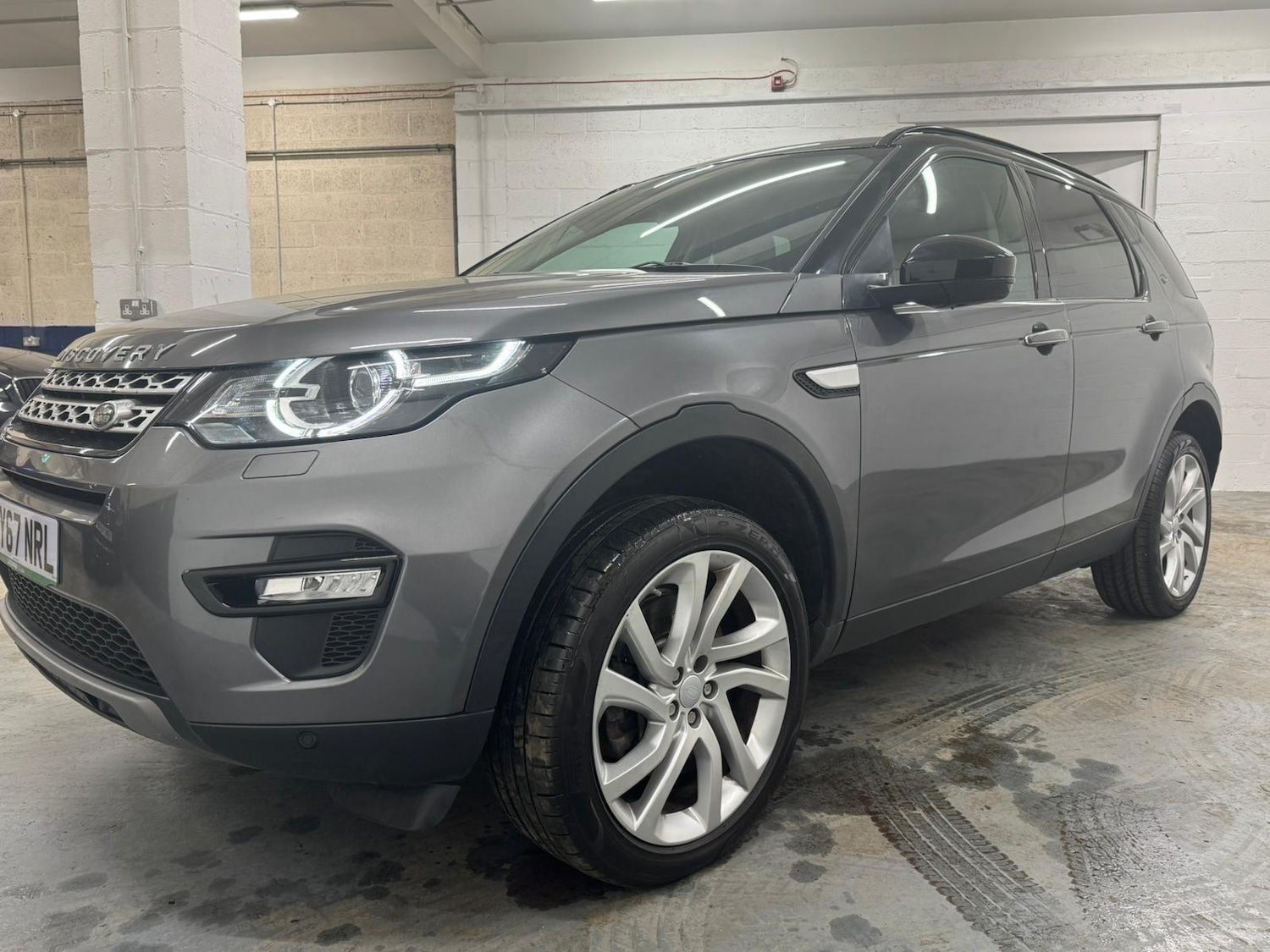 Used Land Rover Discovery Sport for sale - 77898477: Photo 3