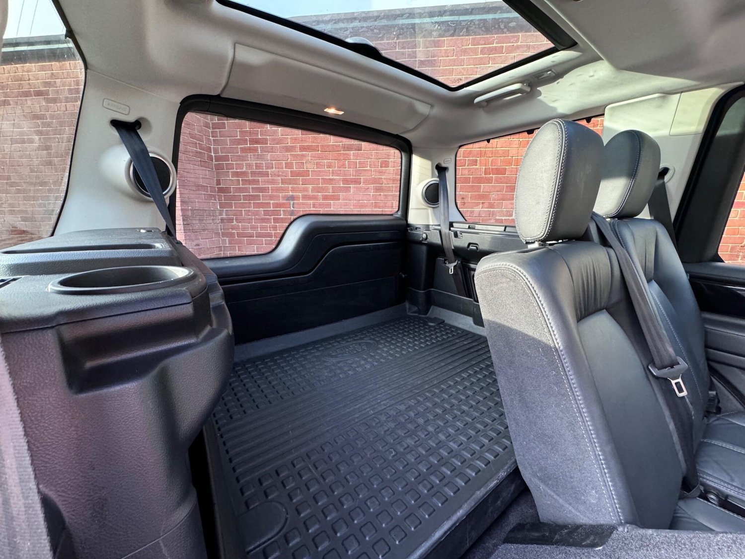 Used Land Rover Discovery 4 2016 for sale - 76200241: Photo 20