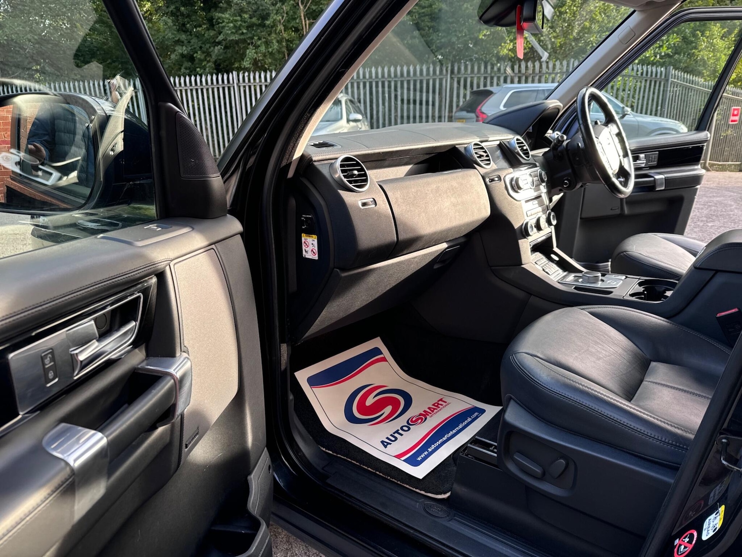 Used Land Rover Discovery 4 2016 for sale - 76200241: Photo 24