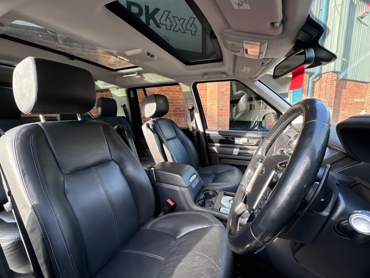 Used Land Rover Discovery 4 2016 for sale - 76200241: Photo 33