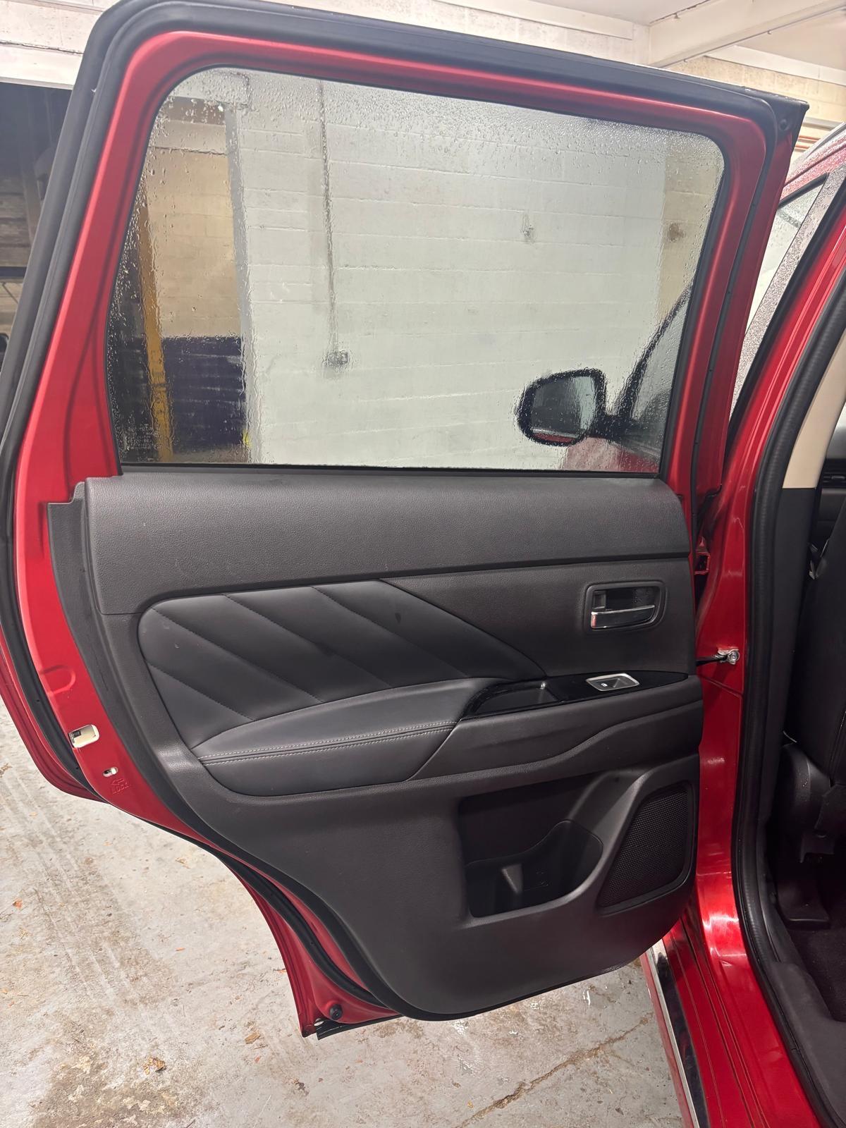 Used Mitsubishi Outlander 2018 for sale - 76772179: Photo 13