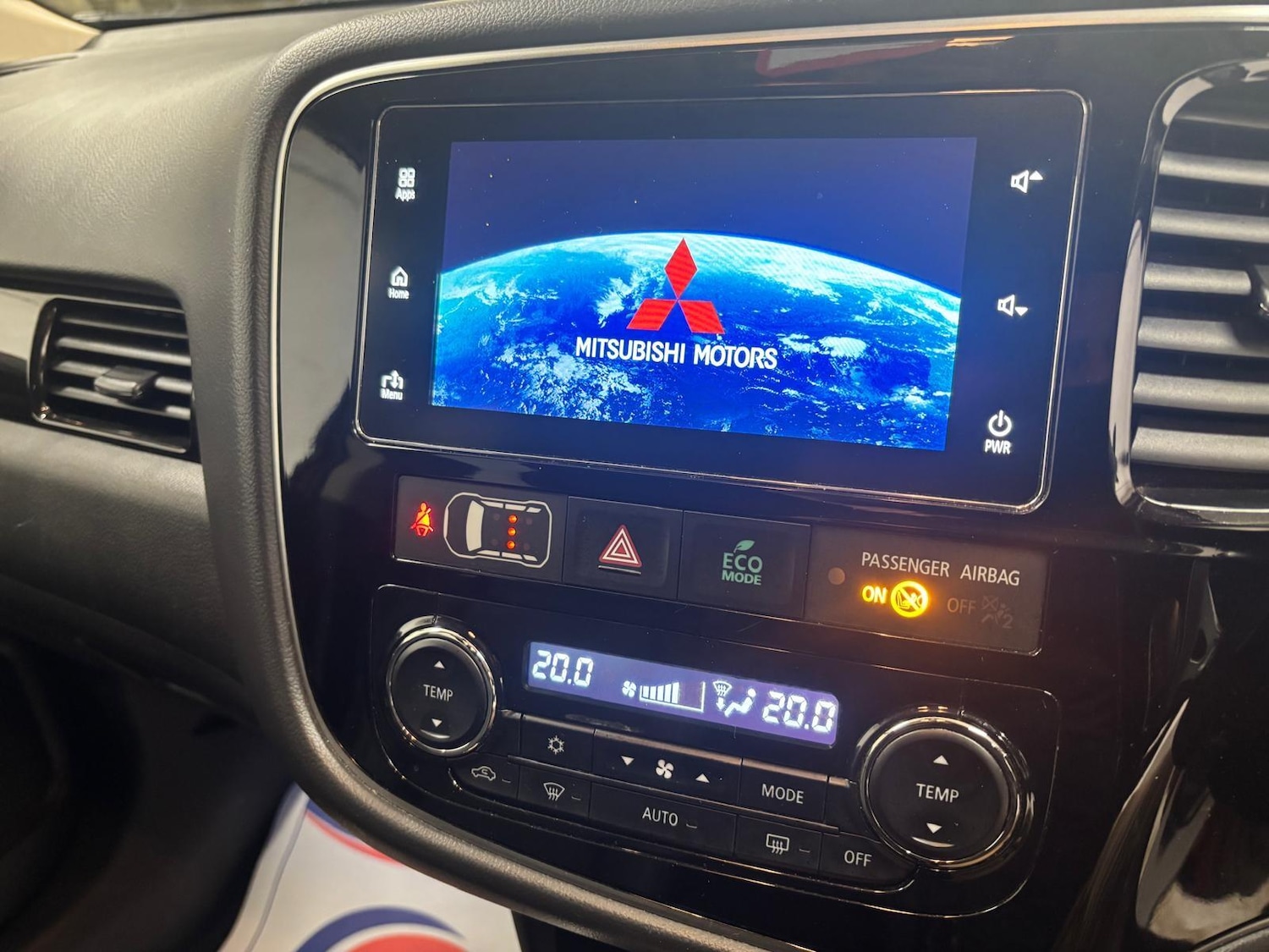 Used Mitsubishi Outlander 2018 for sale - 76772179: Photo 23