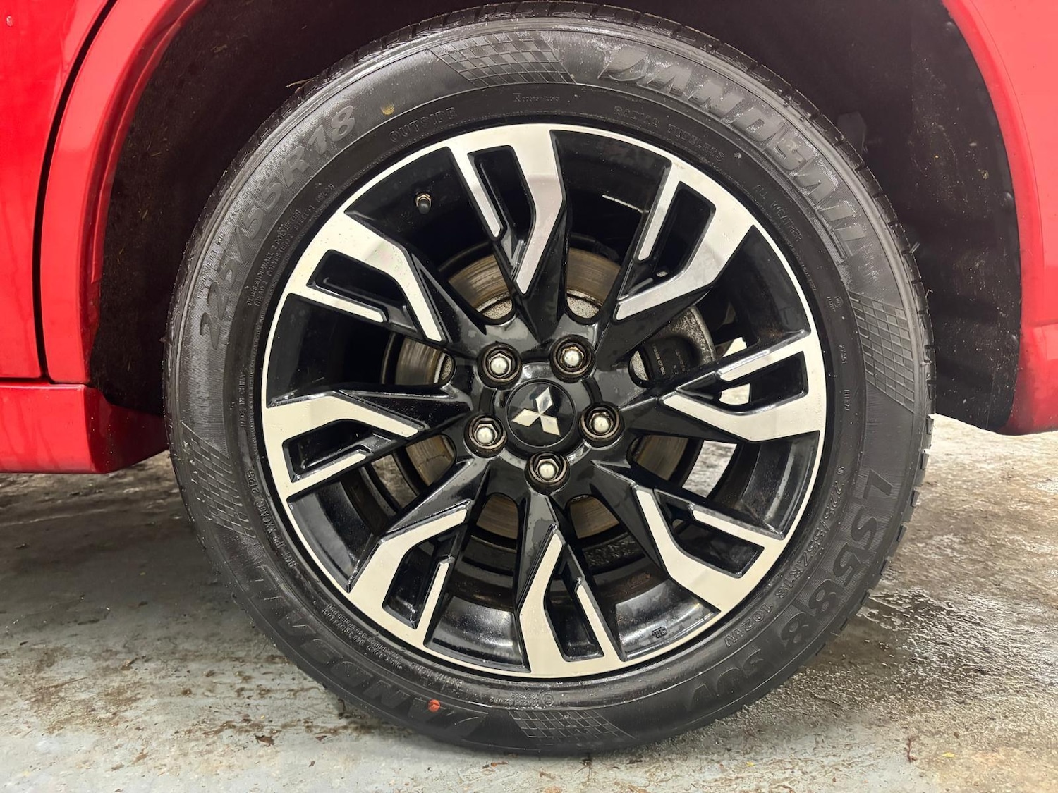 Used Mitsubishi Outlander 2018 for sale - 76772179: Photo 32