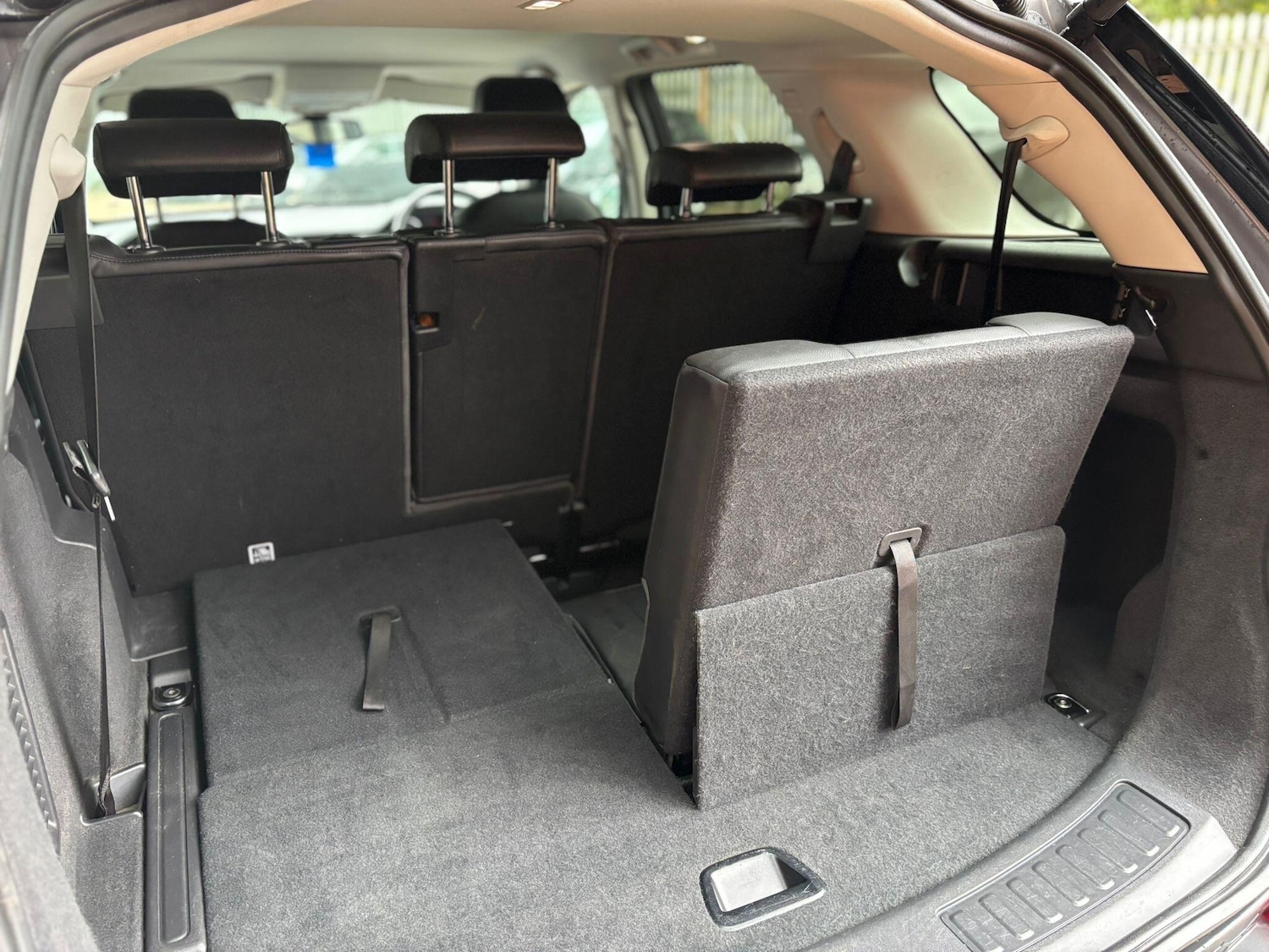 Used Land Rover Discovery Sport 2016 for sale - 76136608: Photo 25