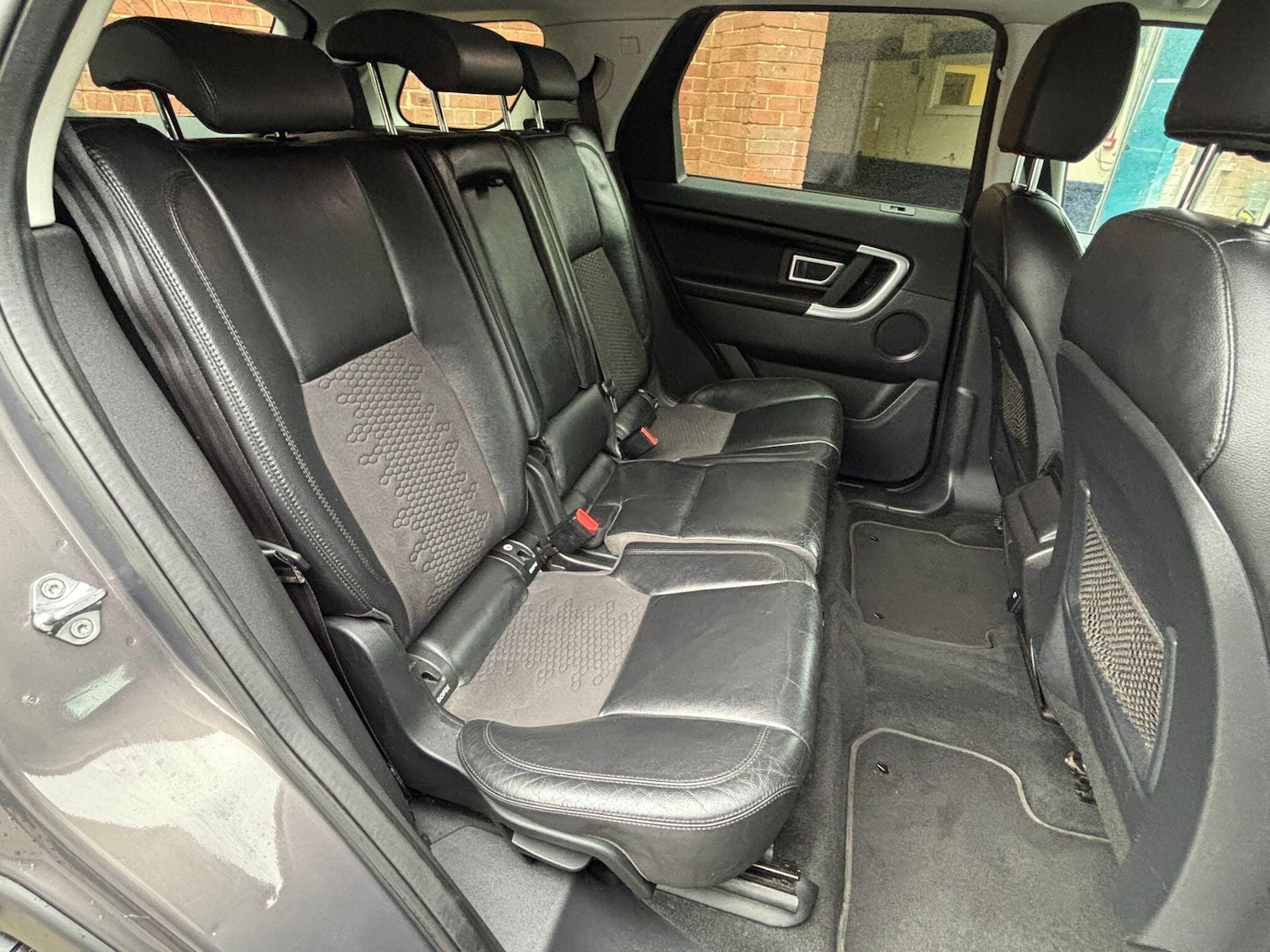 Used Land Rover Discovery Sport 2016 for sale - 76136608: Photo 39