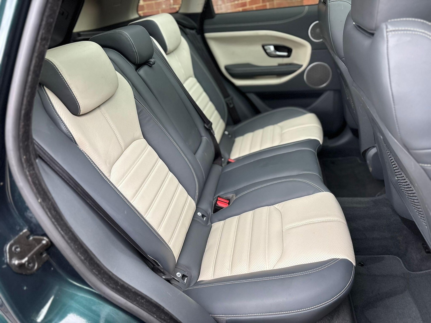 Used Land Rover Range Rover Evoque 2016 for sale - 76060160: Photo 22