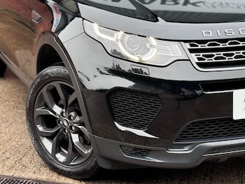 Used Land Rover Discovery Sport 2019 for sale - 76002200: Photo