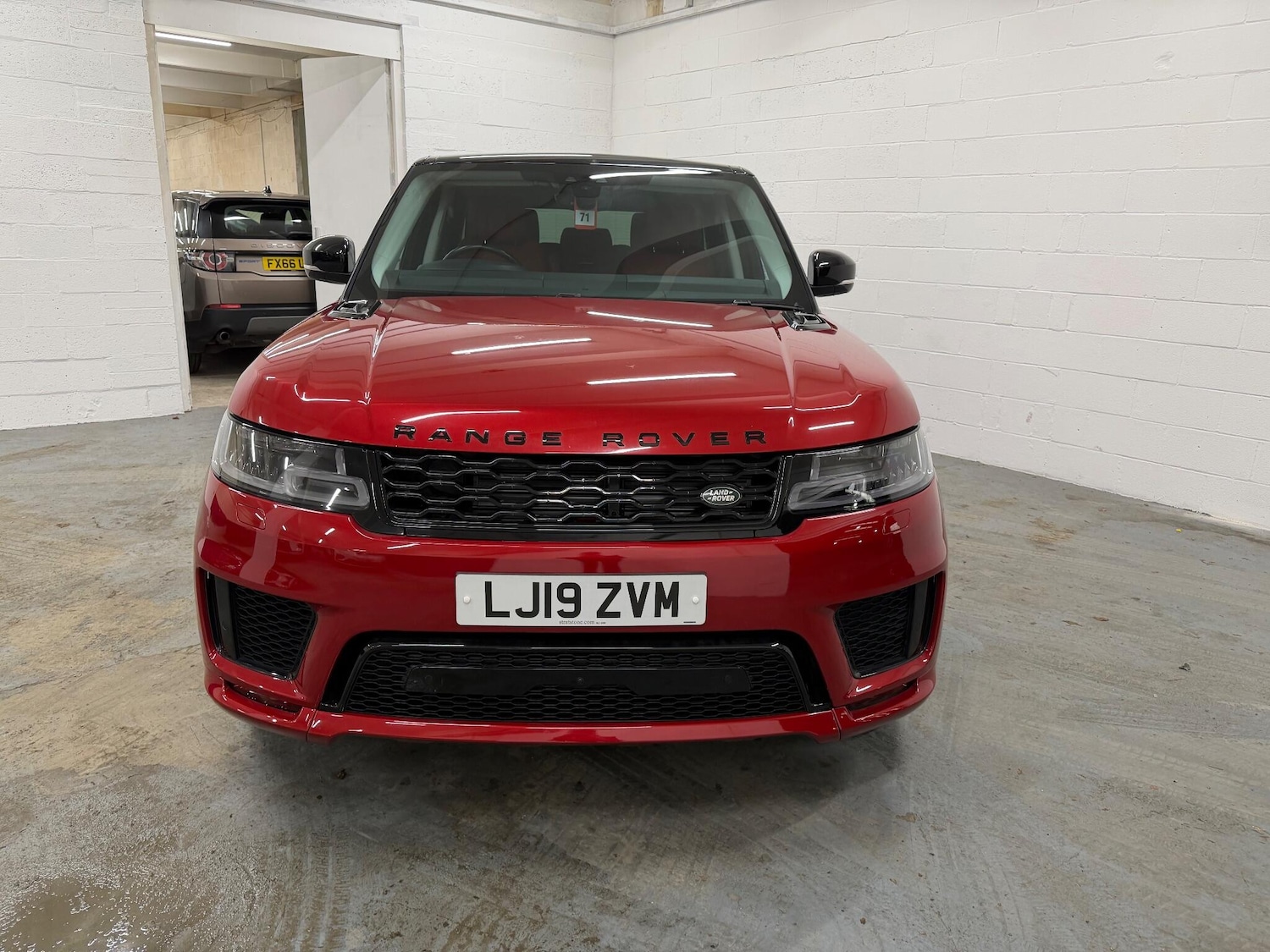 Used Land Rover Range Rover Sport 2019 for sale - 76926921: Photo 2