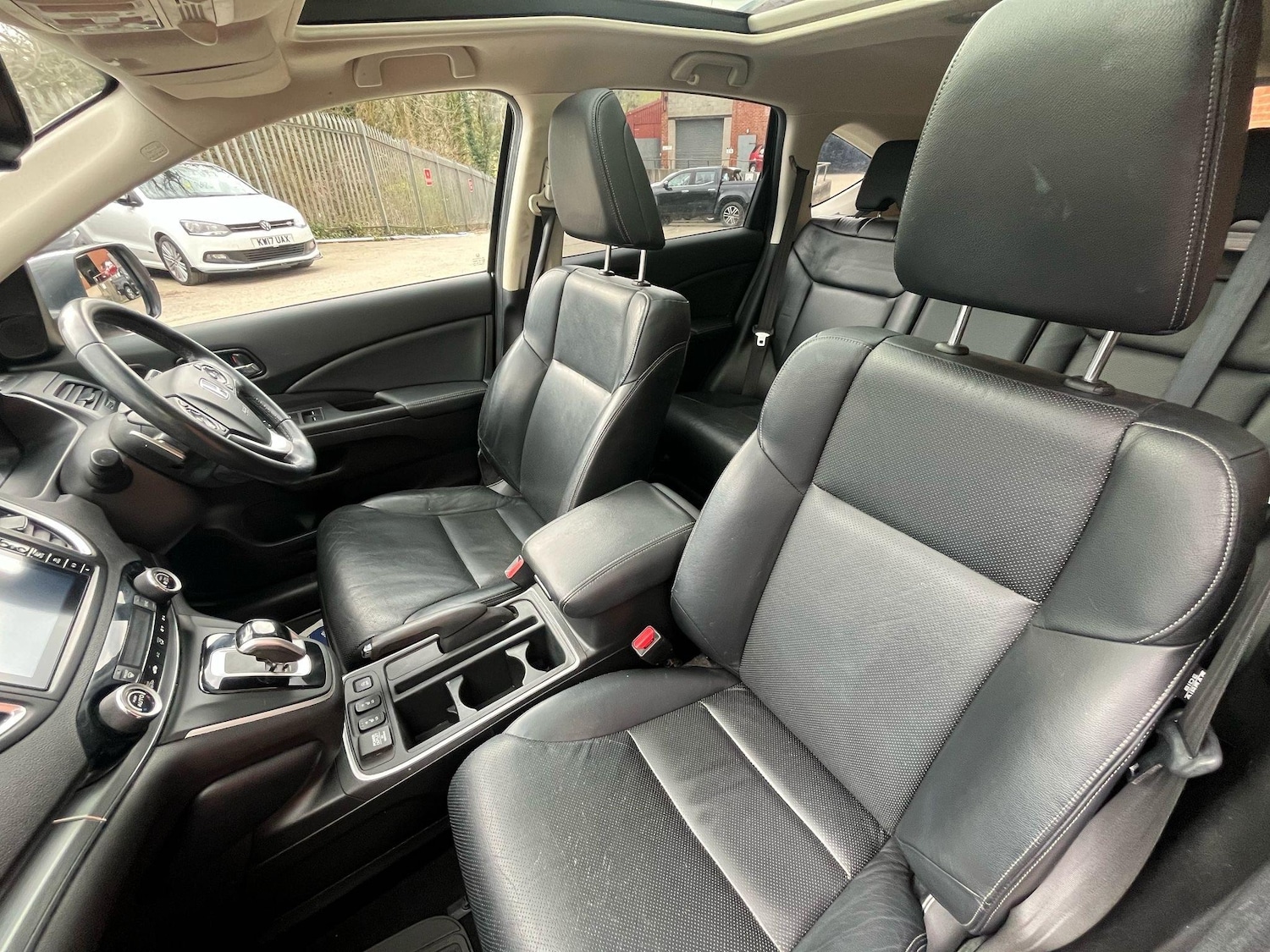 Used Honda CR-V 2017 for sale - 76689669: Photo 36