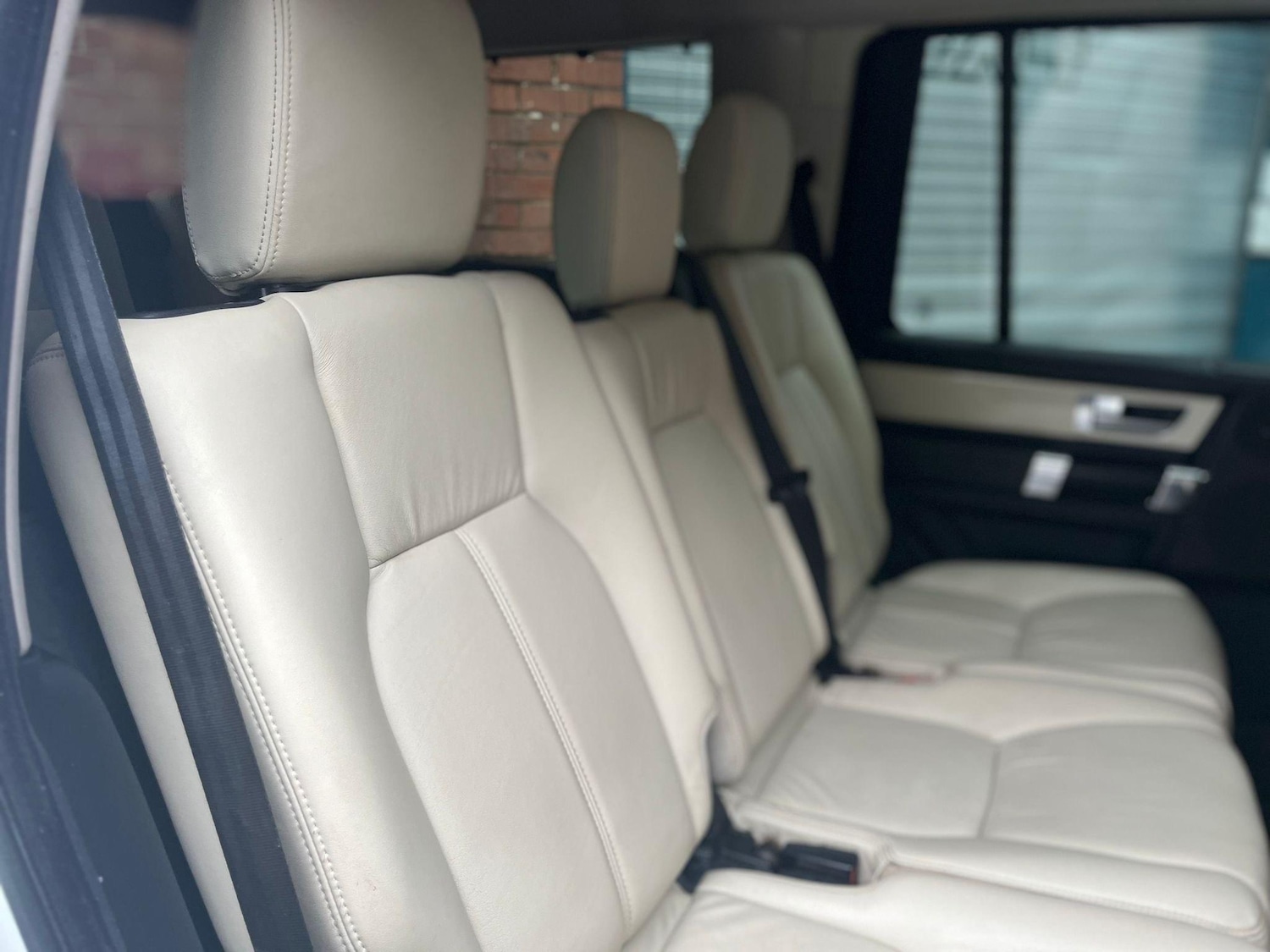 Used Land Rover Discovery 2014 for sale - 76584492: Photo 30