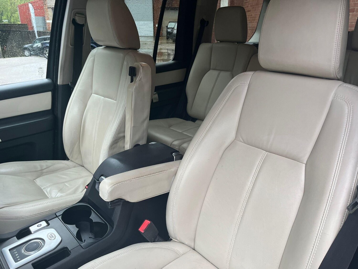 Used Land Rover Discovery 2014 for sale - 76584492: Photo 39