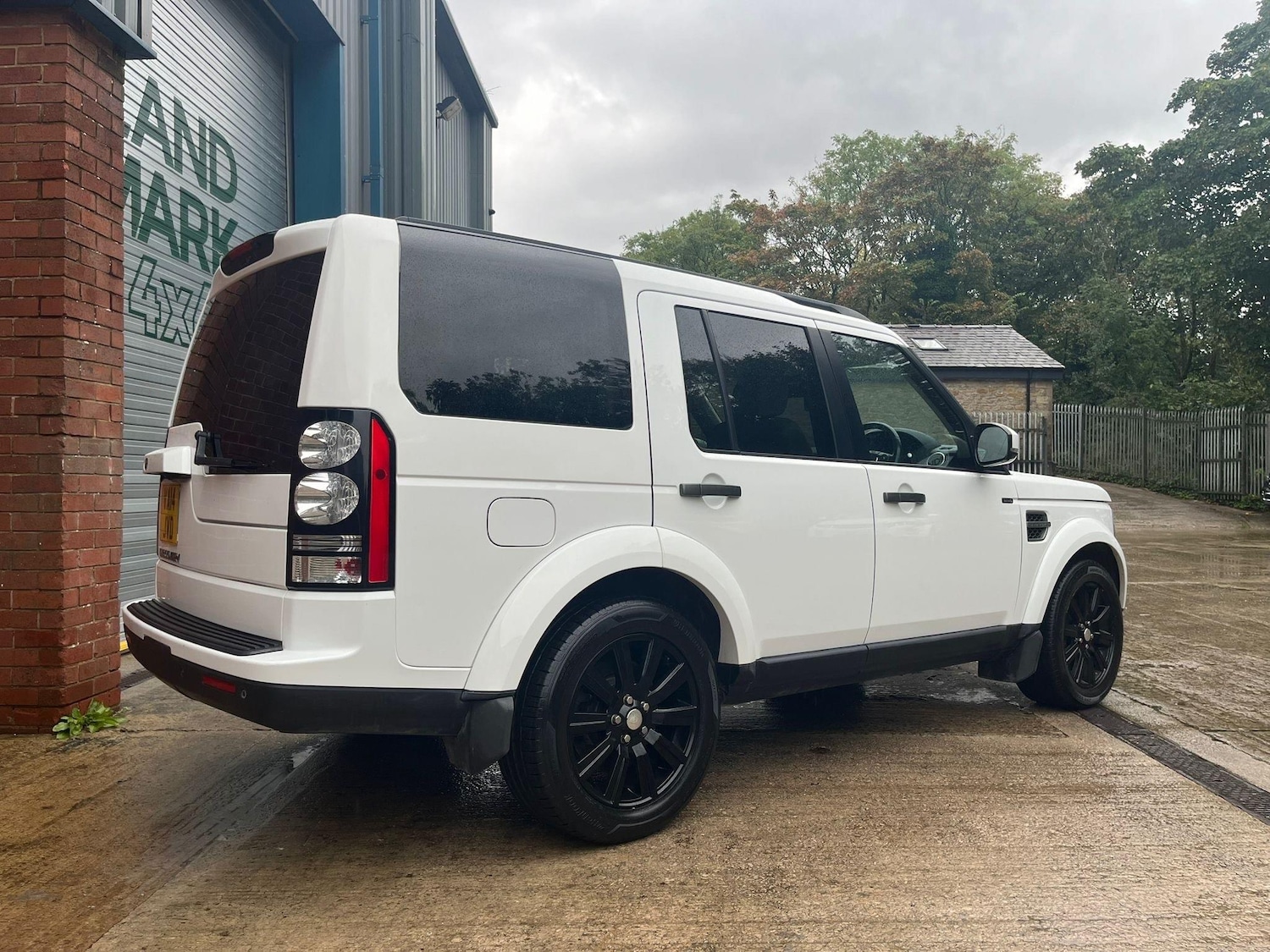 Used Land Rover Discovery 2014 for sale - 76584492: Photo 44