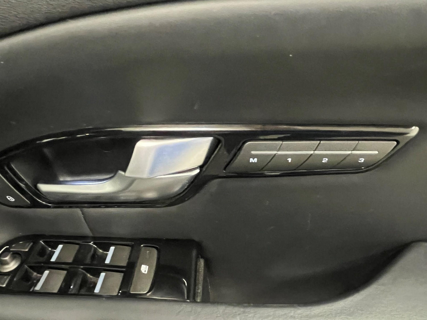 Used Land Rover Range Rover Evoque 2017 for sale - 76152868: Photo 27