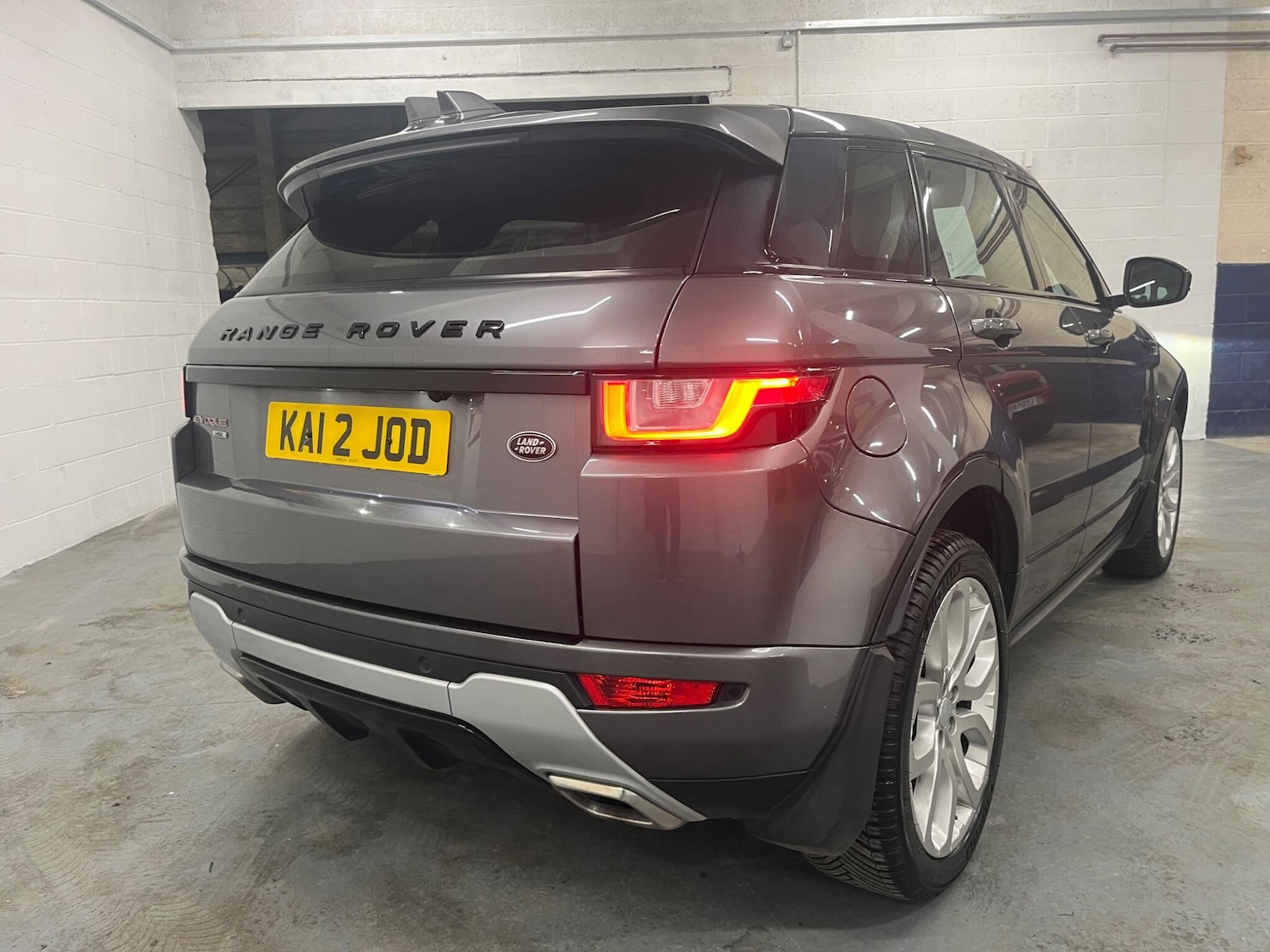 Used Land Rover Range Rover Evoque 2017 for sale - 76152868: Photo 5