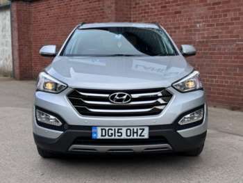 Used Hyundai Santa Fe 2015 for sale - 74739475: Photo
