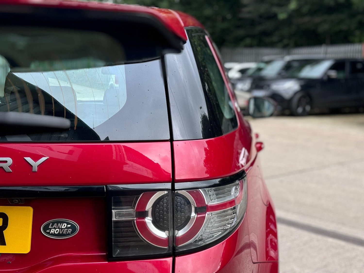 Used Land Rover Discovery Sport 2017 for sale - 76987697: Photo 21