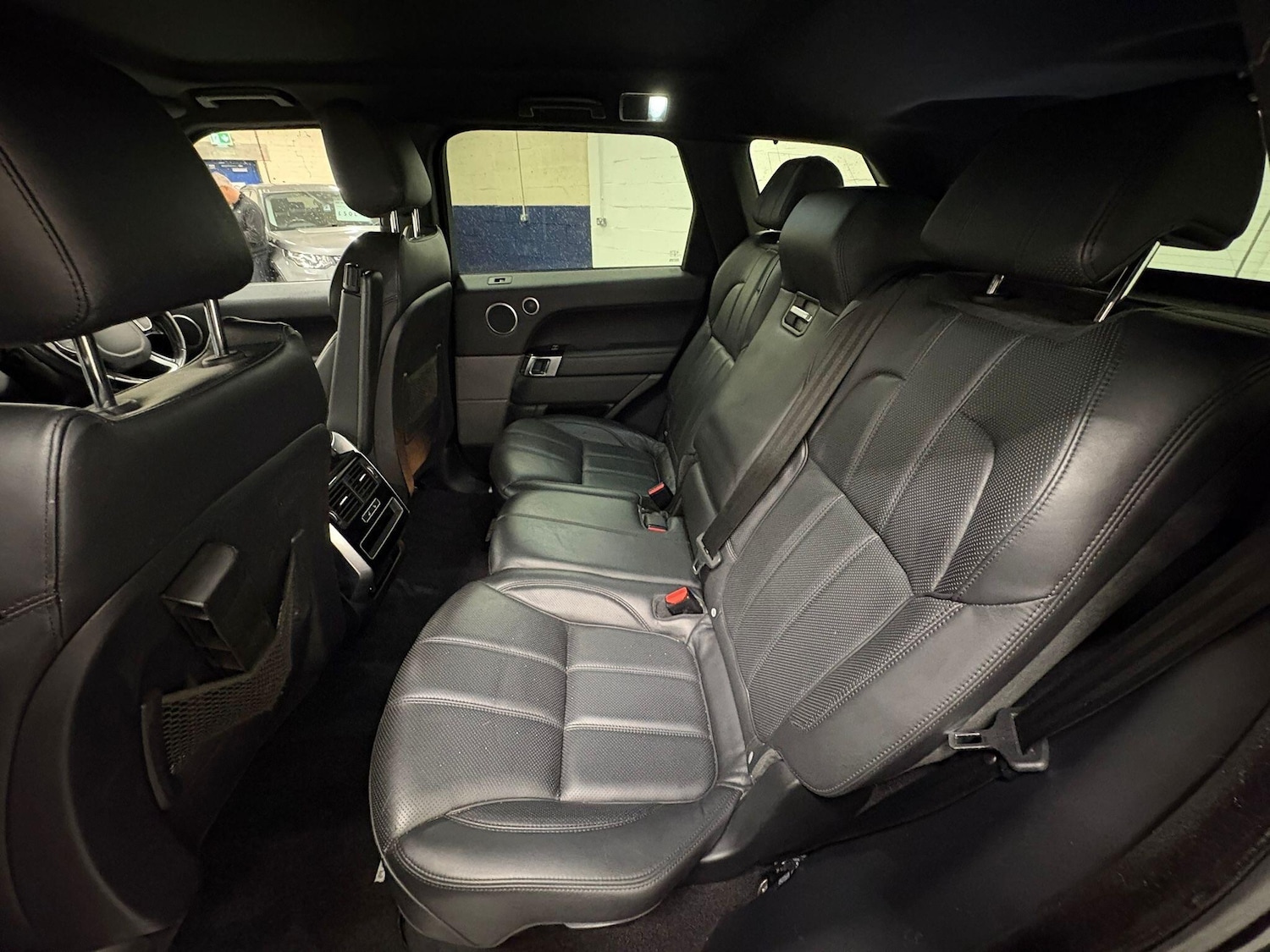 Used Land Rover Range Rover Sport 2015 for sale - 77144333: Photo 11