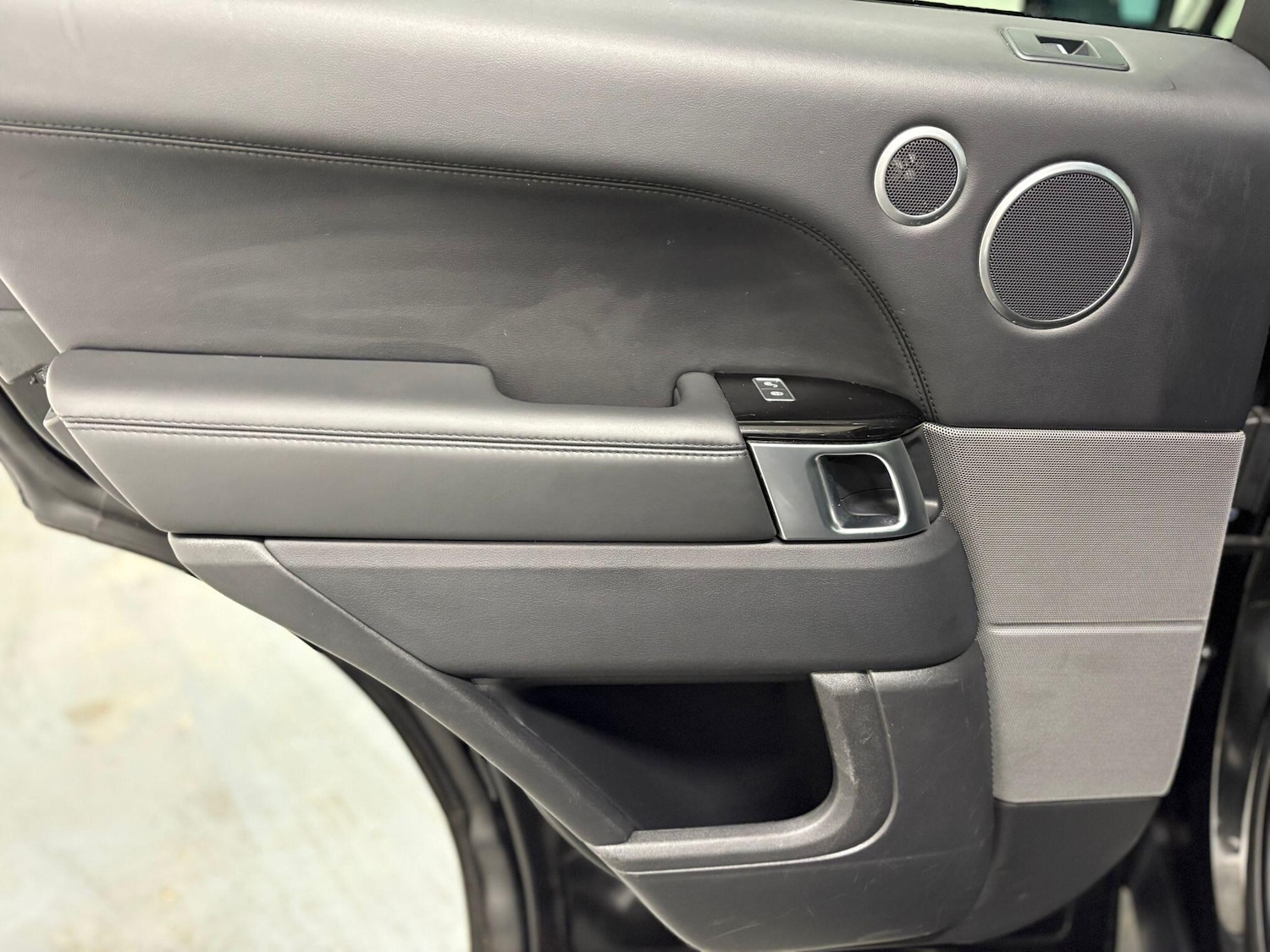 Used Land Rover Range Rover Sport 2015 for sale - 77144333: Photo 17