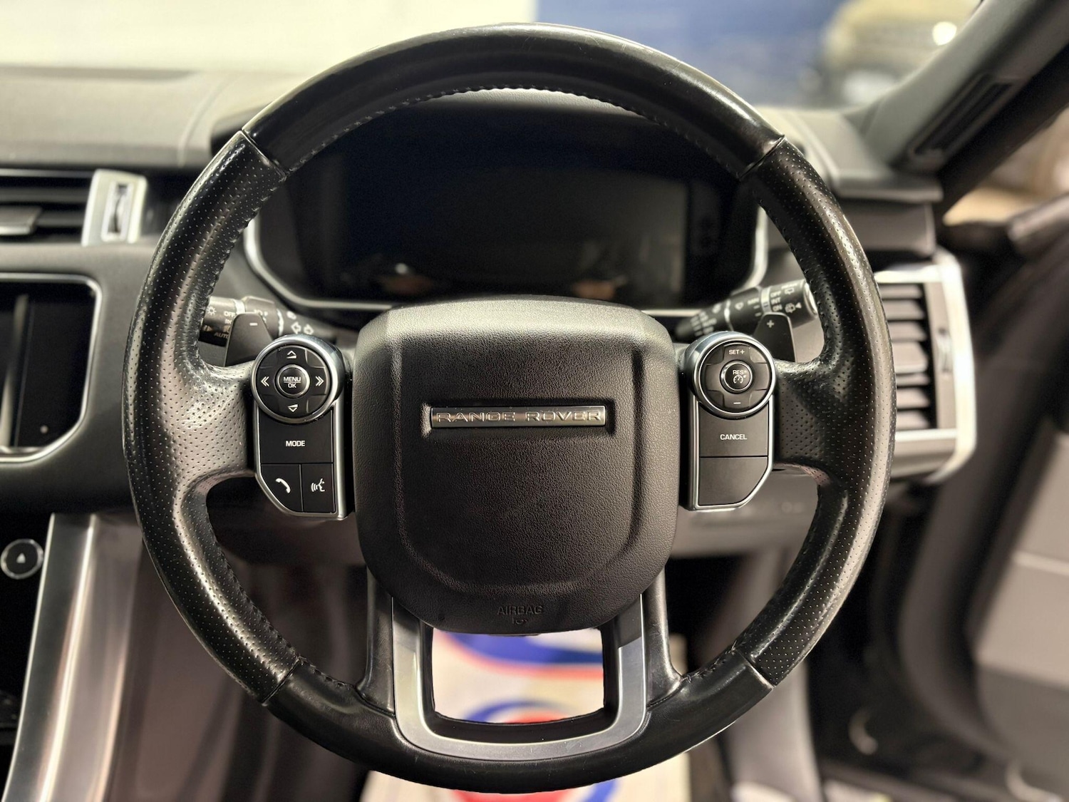 Used Land Rover Range Rover Sport 2015 for sale - 77144333: Photo 18